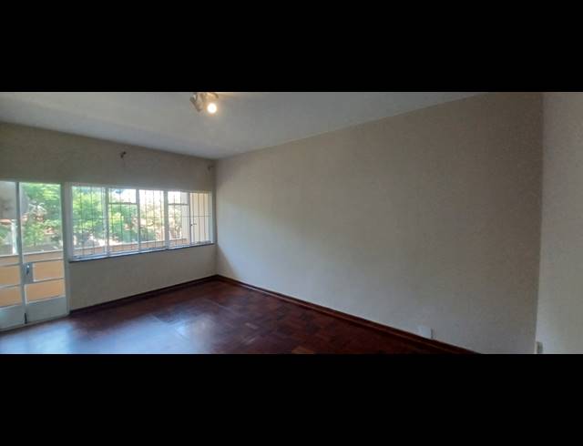 2 BEDROOM APARTMENT SOLD IN BULWER